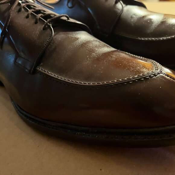 Allen Edmonds \